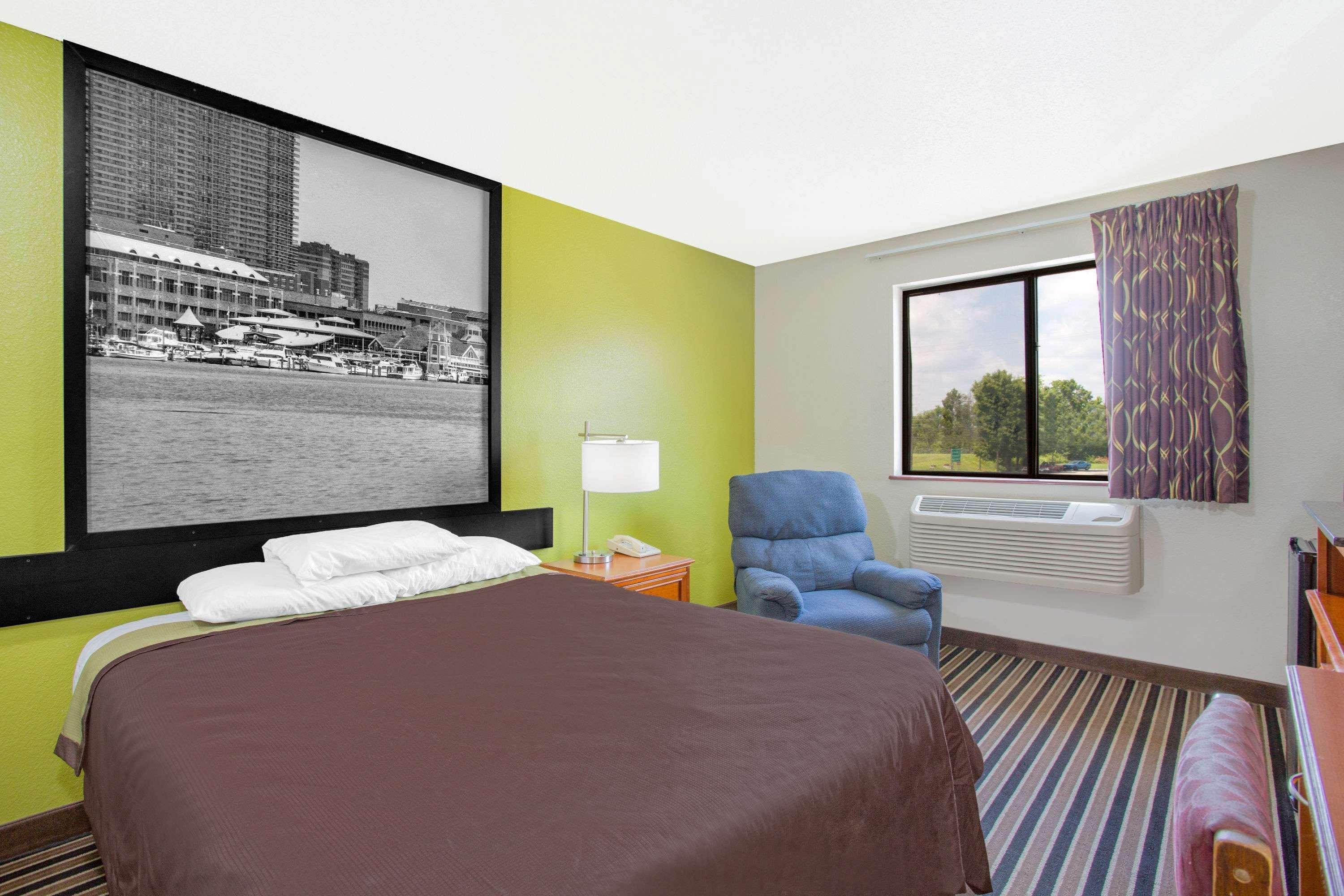Super 8 By Wyndham Va Motel 2*